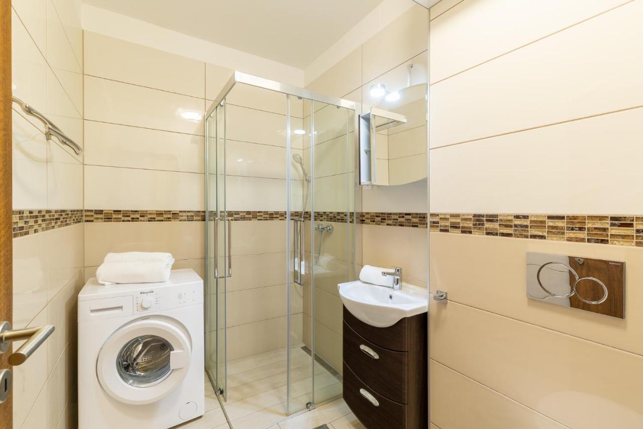 שיופוק Casa Luxury Wellness Apartman By Bltn מראה חיצוני תמונה