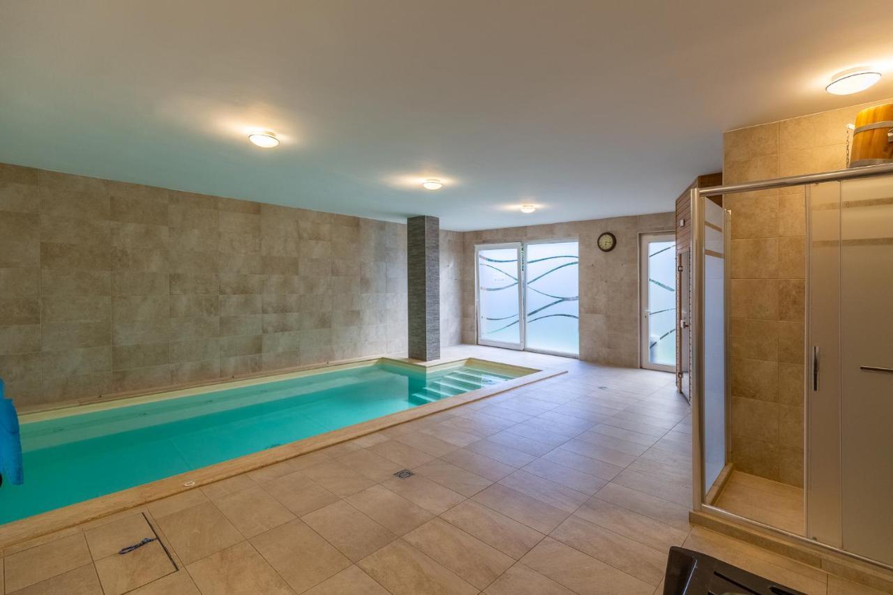 שיופוק Casa Luxury Wellness Apartman By Bltn מראה חיצוני תמונה